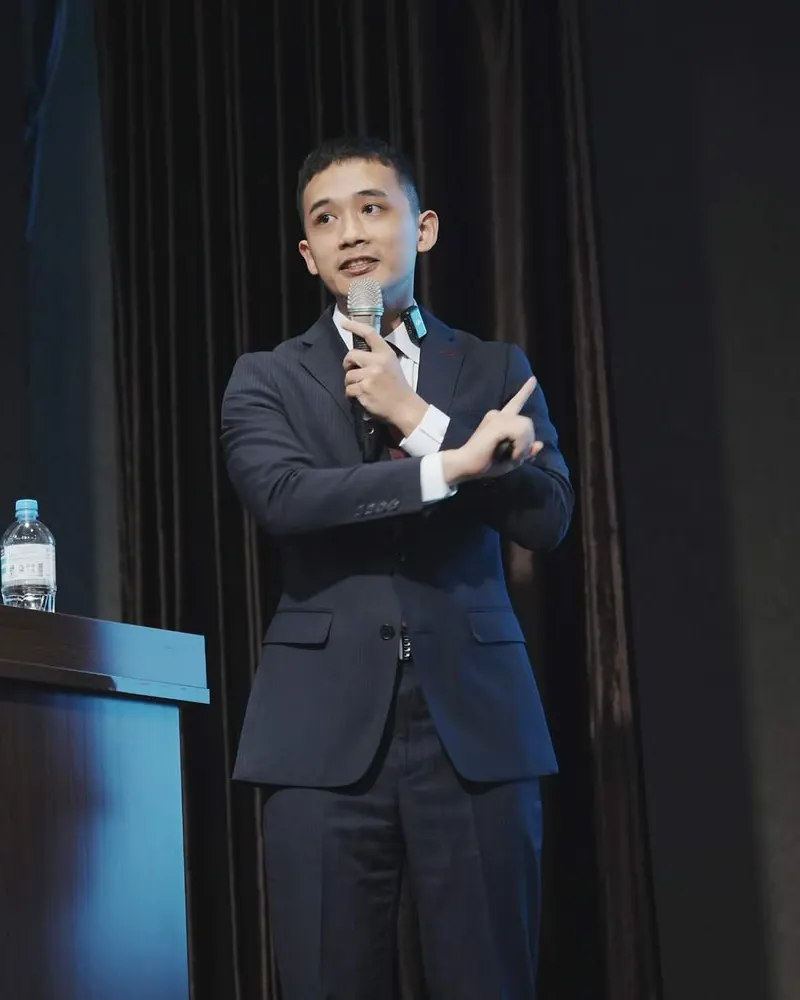 Leo 在台灣催眠協會年度研討會上分享